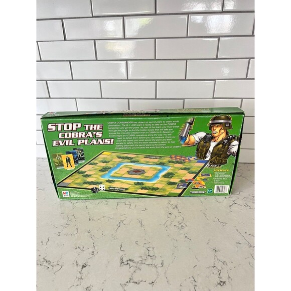 MILTON BRADLEY GI JOE MISSION COBRA HQ BOARD GAME 2002 - Picture 2 of 9
